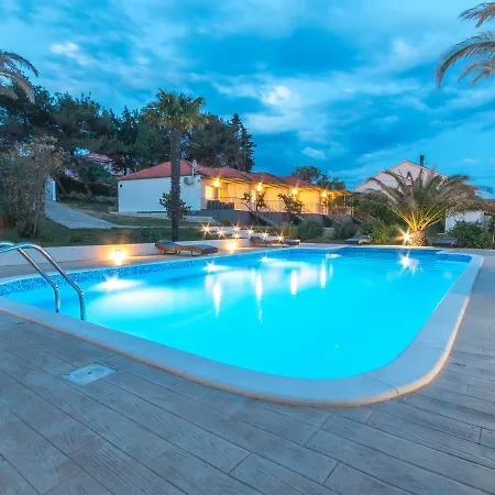 Luxury In Near Sea Holiday home Bibinje