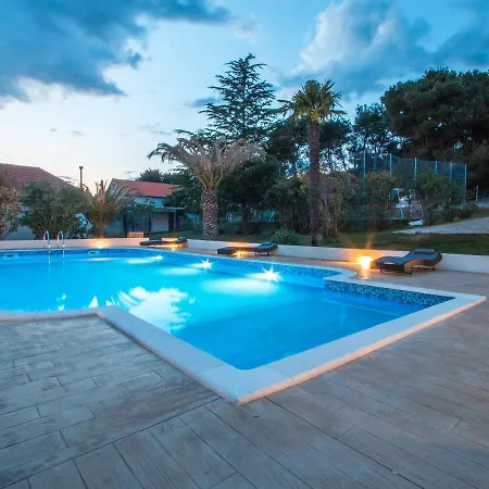 Luxury In Near Sea Holiday home Bibinje